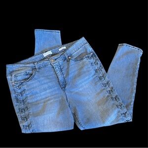 Y2K Sofia Skinny Ankle Jeans Sofia Vergara Classic Blue Medium-light Wash Womens